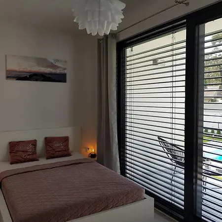 Apartman Aprum 12c *