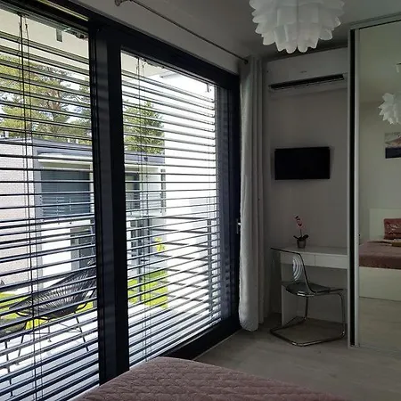 Apartman Aprum 12c *